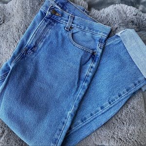 Faded Glory Boyfriend/Mom Jeans 31x32